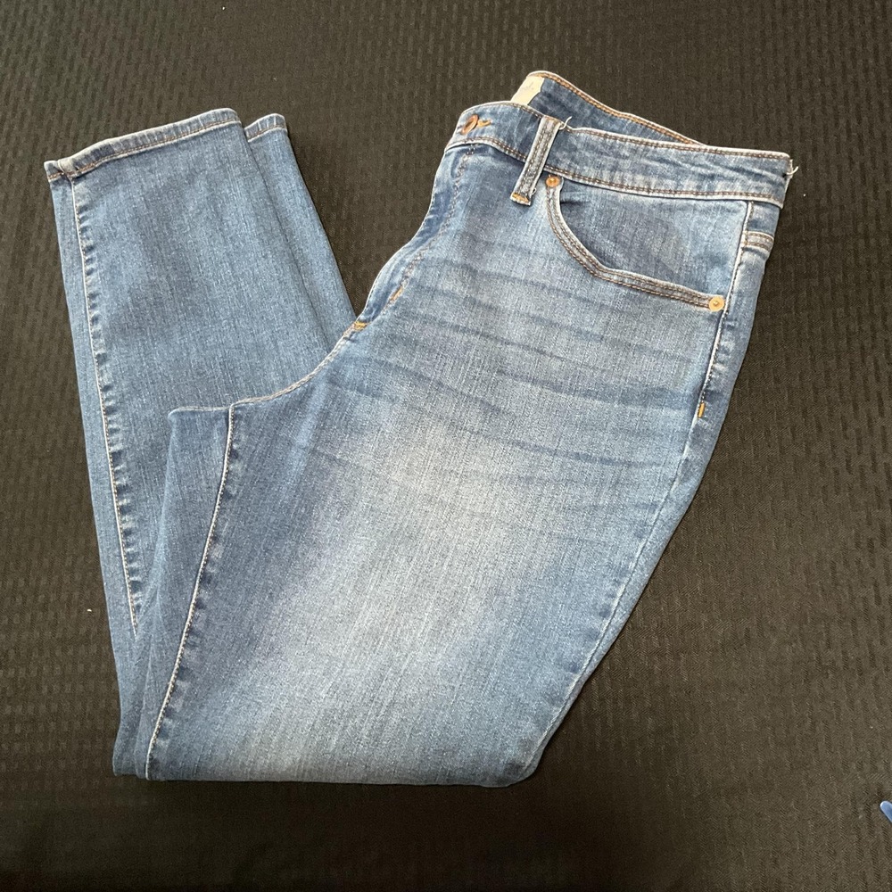 Universal Thread Jeans Womens 16 Blue Medium Wash High Rise Skinny Stretch Denim